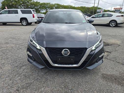 2021 Nissan Altima 2.5 SV