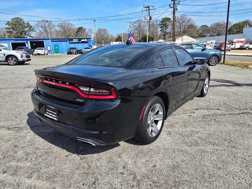 2018 Dodge Charger SXT Plus