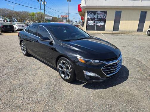 Mosaic Black Metallic 2020 Chevrolet Malibu FWD LT