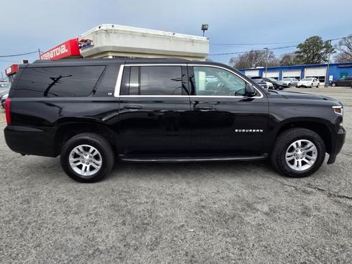 2020 Chevrolet Suburban LT