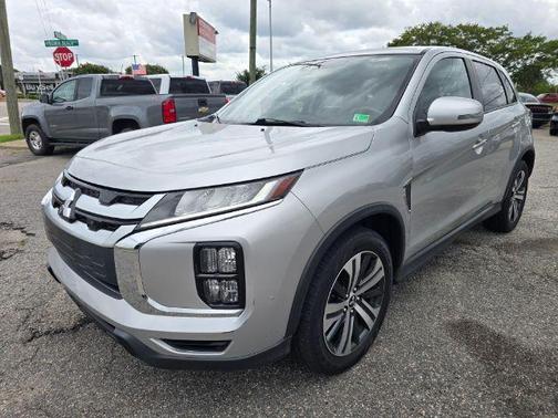 2020 Mitsubishi Outlander Sport SE