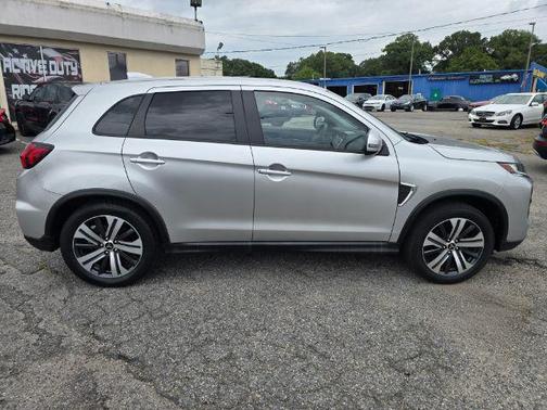 2020 Mitsubishi Outlander Sport SE