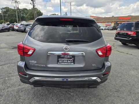 2020 Nissan Pathfinder SL 2WD