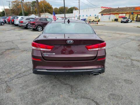 2019 Kia Optima LX