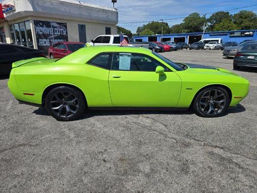 2015 Dodge Challenger R/T Plus