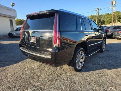 2019 Cadillac Escalade Luxury