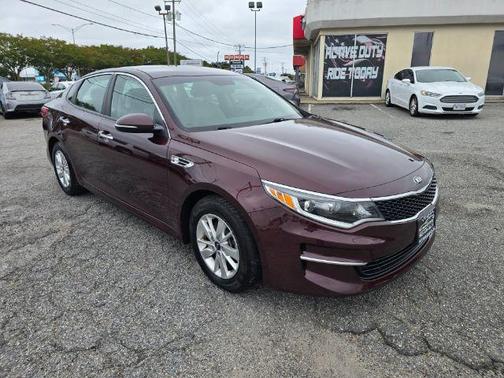 2016 Kia Optima LX