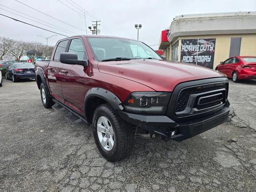 2021 RAM 1500 Classic SLT