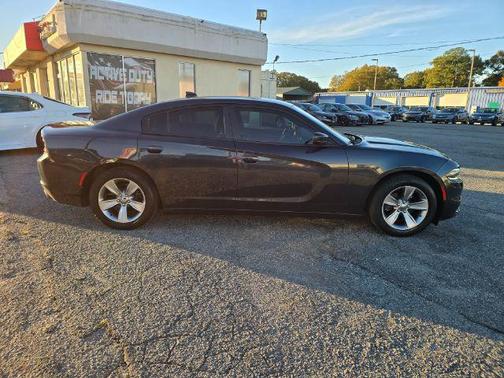 2018 Dodge Charger SXT Plus