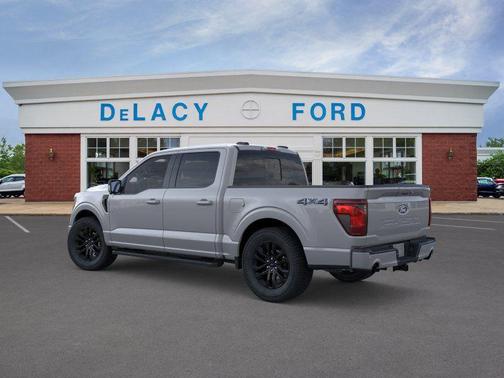 Avalanche 2026 Ford F-150 XLT