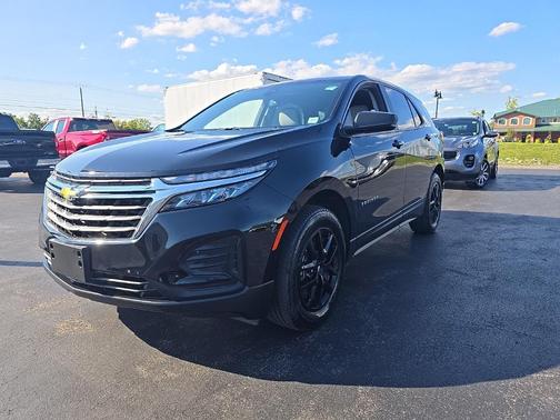 2023 Chevrolet Equinox LS