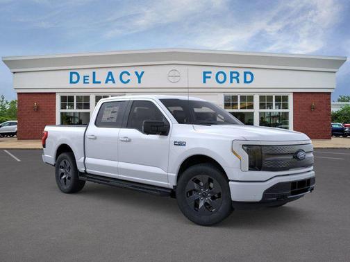 2025 Ford F-150 Lightning Flash
