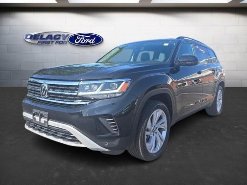 2022 Volkswagen Atlas 2.0T SE w/Technology 4MOTION