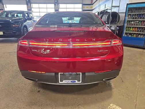 2017 Lincoln MKZ Base