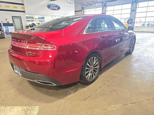 2017 Lincoln MKZ Base