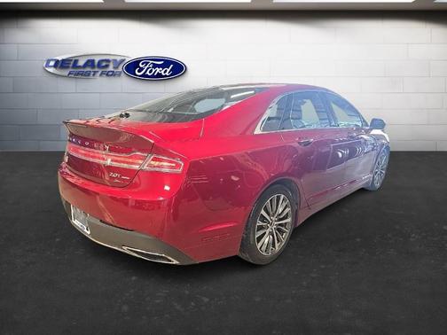 2017 Lincoln MKZ Base