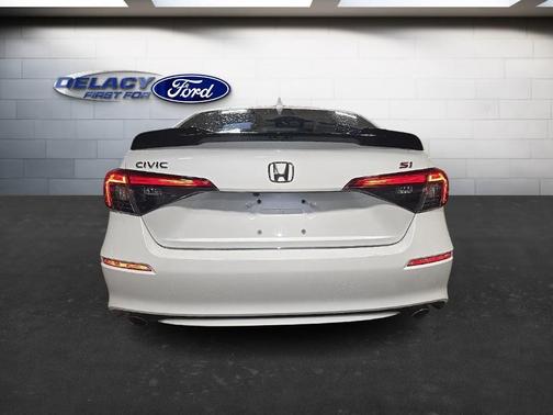 2022 Honda Civic Si Base