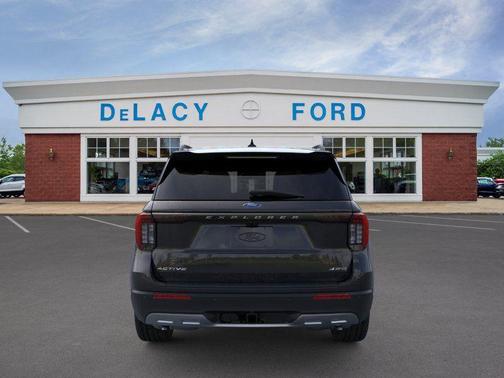 AGATE BLACK METALLIC 2026 Ford Explorer Active w/200A Pkg