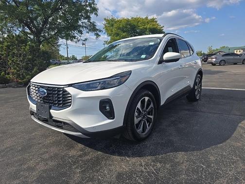 2024 Ford Escape Platinum