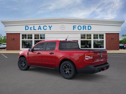 RUBY RED METALLIC TINTED CC 2025 Ford Maverick XLT
