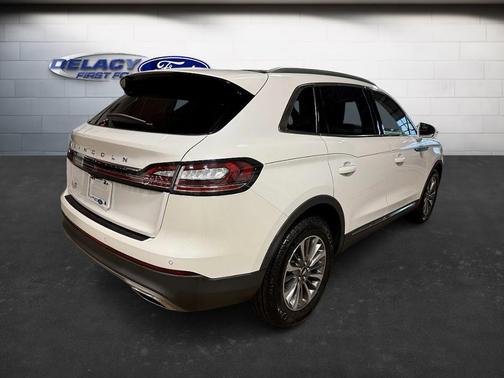 2021 Lincoln Nautilus Reserve