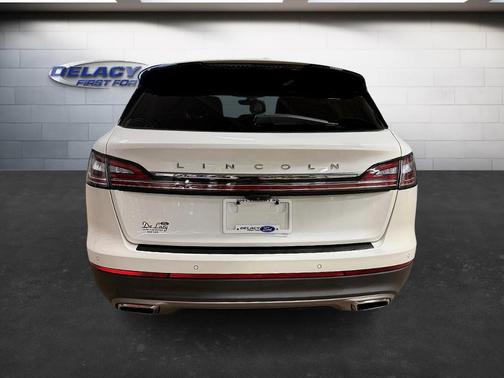 2021 Lincoln Nautilus Reserve