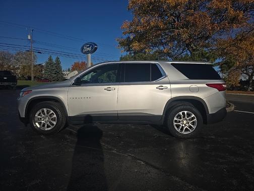 2020 Chevrolet Traverse LS
