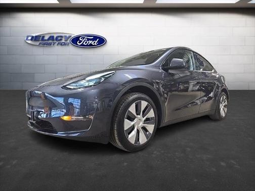 2024 Tesla Model Y Long Range Dual Motor All-Wheel Drive