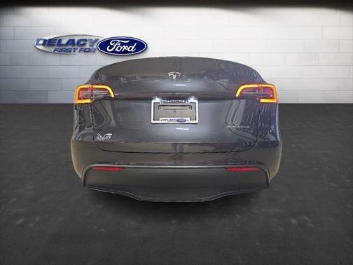 2024 Tesla Model Y Long Range Dual Motor All-Wheel Drive