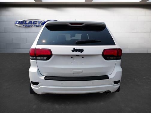 2017 Jeep Grand Cherokee Altitude