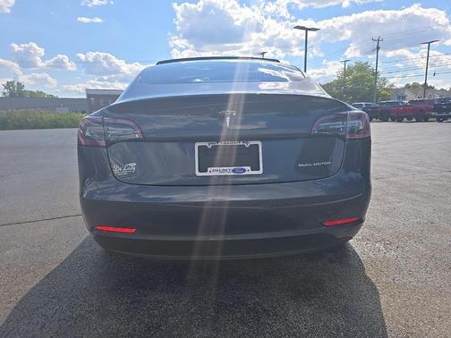 2020 Tesla Model 3 Long Range
