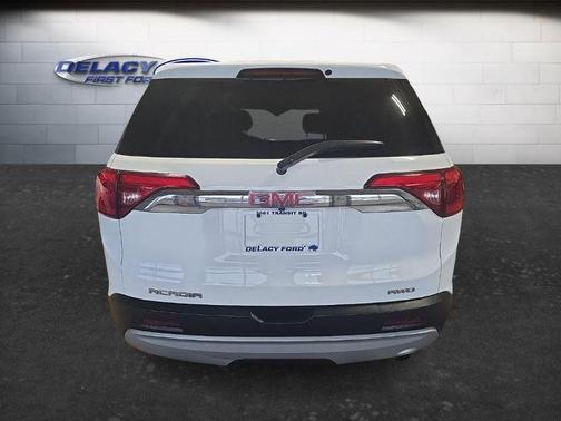 Summit White 2018 GMC Acadia SLE-1