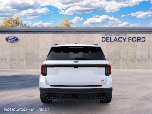 Star White Metallic Tri-Coat 2026 Ford Explorer ST