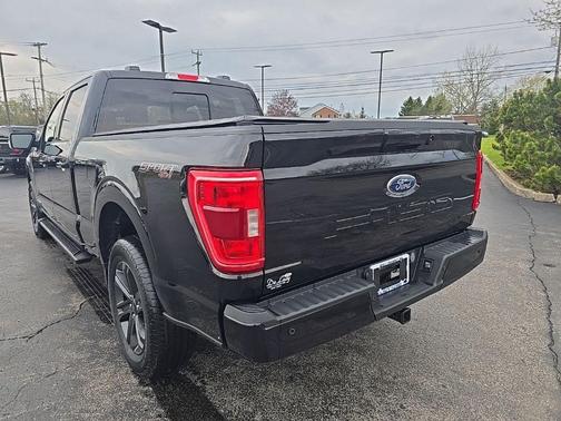 AGATE BLACK METALLIC 2023 Ford F-150 XLT