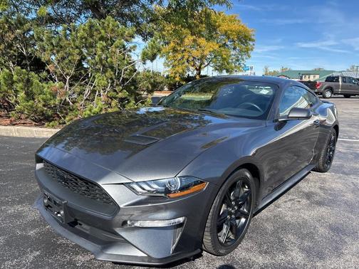 2020 Ford Mustang EcoBoost