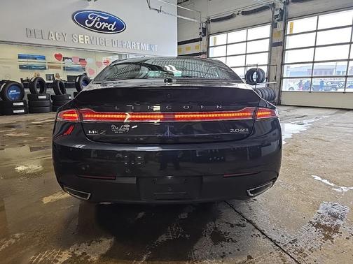 2014 Lincoln MKZ Base