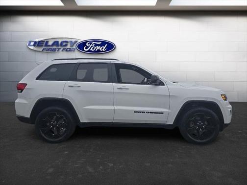 2019 Jeep Grand Cherokee Upland