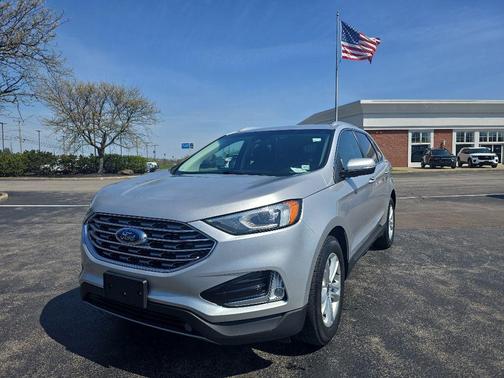 INGOT SILVER METALLIC 2019 Ford Edge SEL