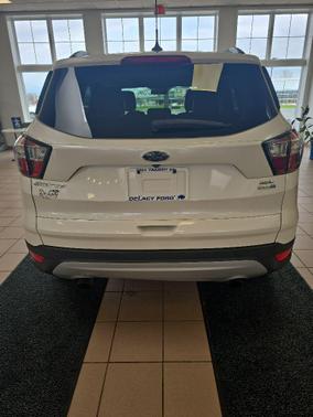WHITE PLATINUM MET TRI-COAT 2018 Ford Escape SEL