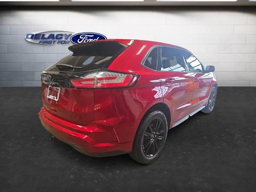 2022 Ford Edge ST Line