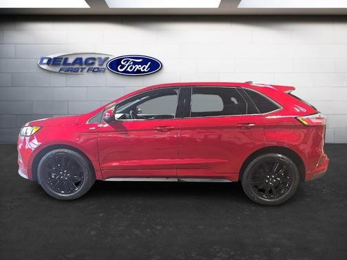 2022 Ford Edge ST Line