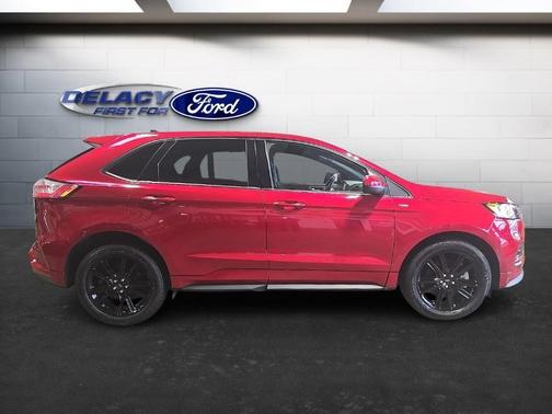 2022 Ford Edge ST Line