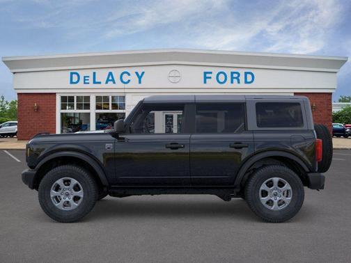 SHADOW BLACK 2026 Ford Bronco Big Bend