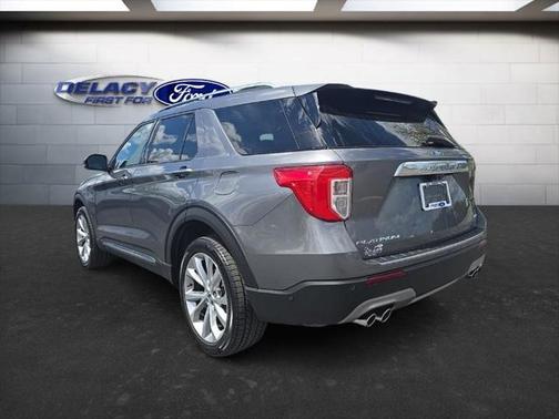 2022 Ford Explorer Platinum