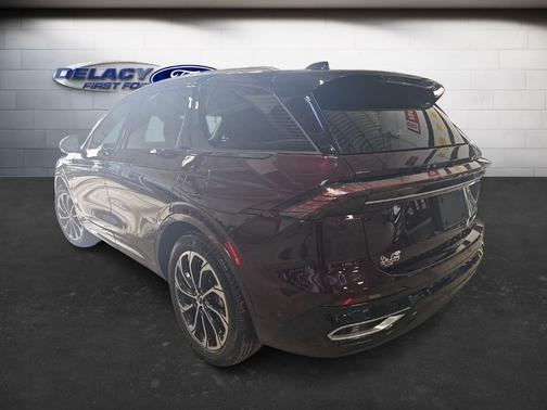 2024 Lincoln Nautilus Reserve