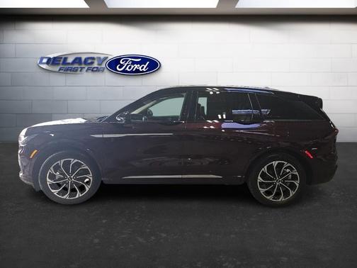 2024 Lincoln Nautilus Reserve