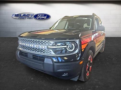 SHADOW BLACK 2025 Ford Bronco Sport Free Wheeling