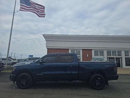 Patriot Blue Pearlcoat 2021 RAM 1500 Big Horn/Lone Star