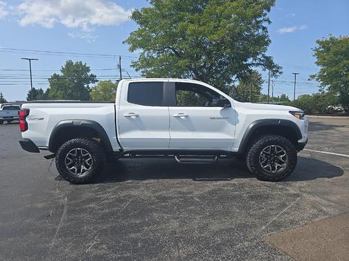 2023 Chevrolet Colorado ZR2