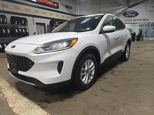 2021 Ford Escape SE